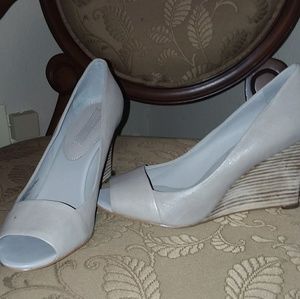 Banana Republic Grey Heels